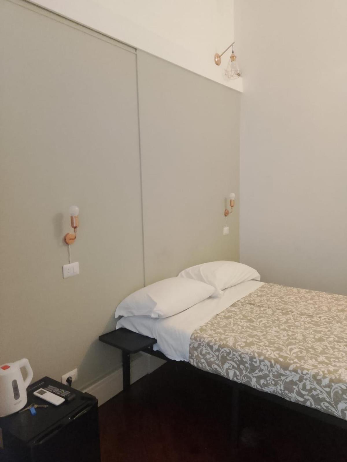 Residence E Appartamenti Cavallerizza Nápoly Kültér fotó